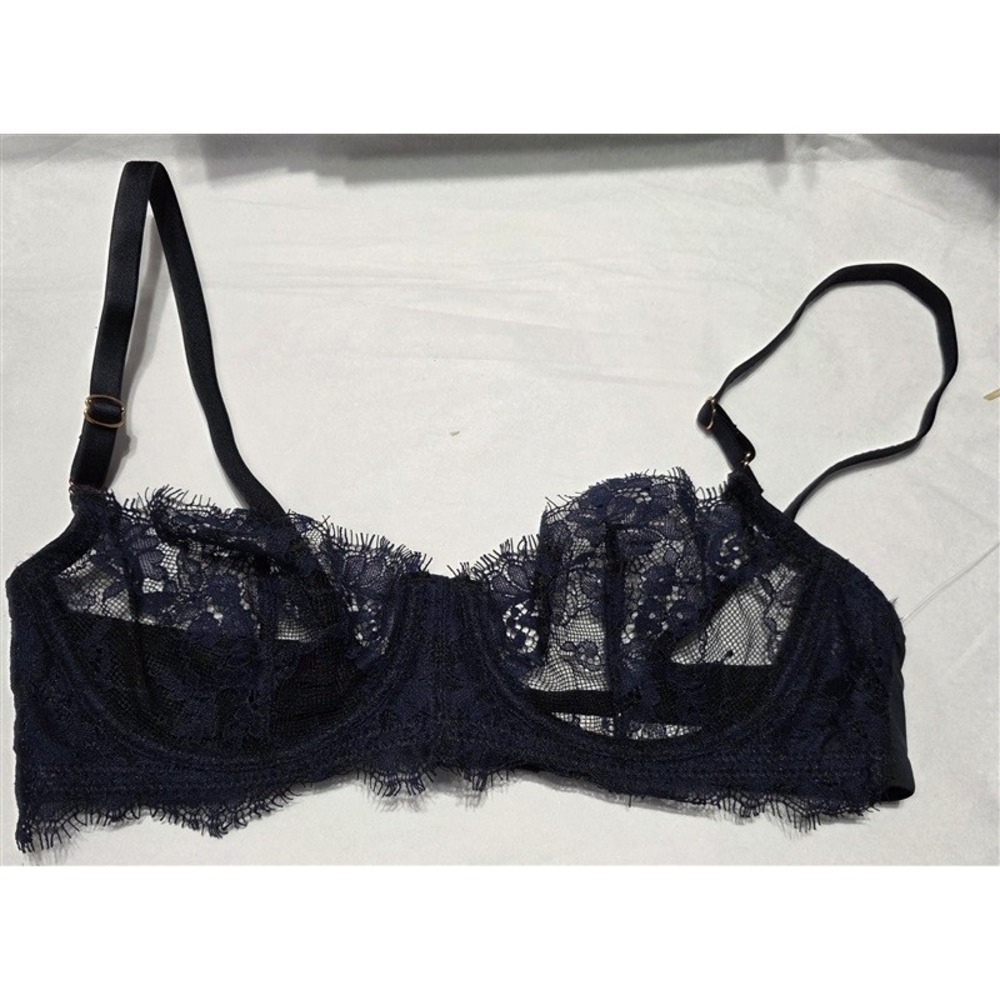 NWOT Skarlett Blue 32A Eyelash Lace Underwire Navy T-Shirt Bra 129979 - Picture 1 of 3